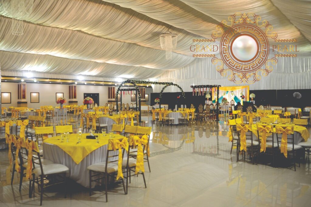 Marquee tent